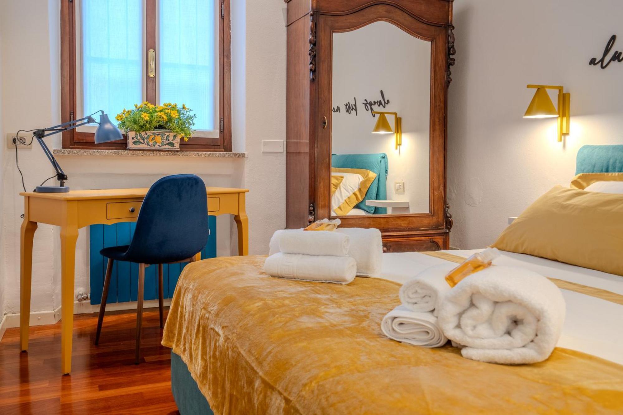 Case Ospitali - Casa La Fontanella, Suggestivo Bilocale X2 In Corte Cernusco Sul Naviglio Luaran gambar